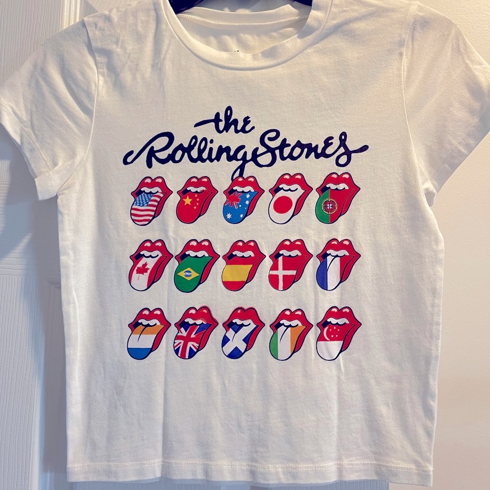 Rolling Stones Multi Flags of Different Countries Tongues Crop Top